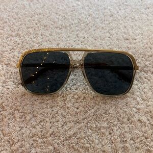 Gucci Gold Frame Men's Glasses with Black Lenses